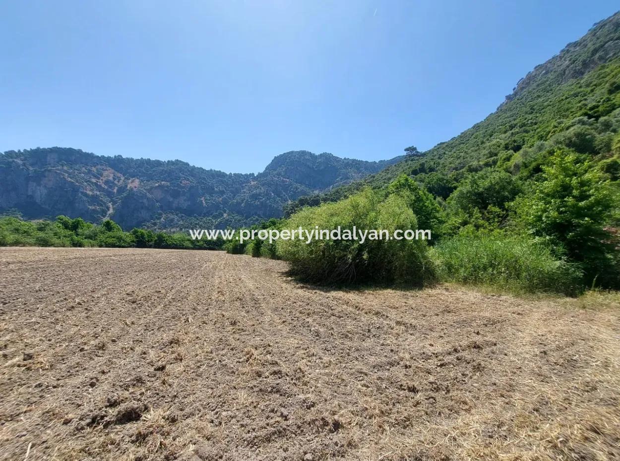 Muğla Okçular Marmarlıda 7 750 M2 Zoning Plan Suitable For Investment Bargain Land For Sale