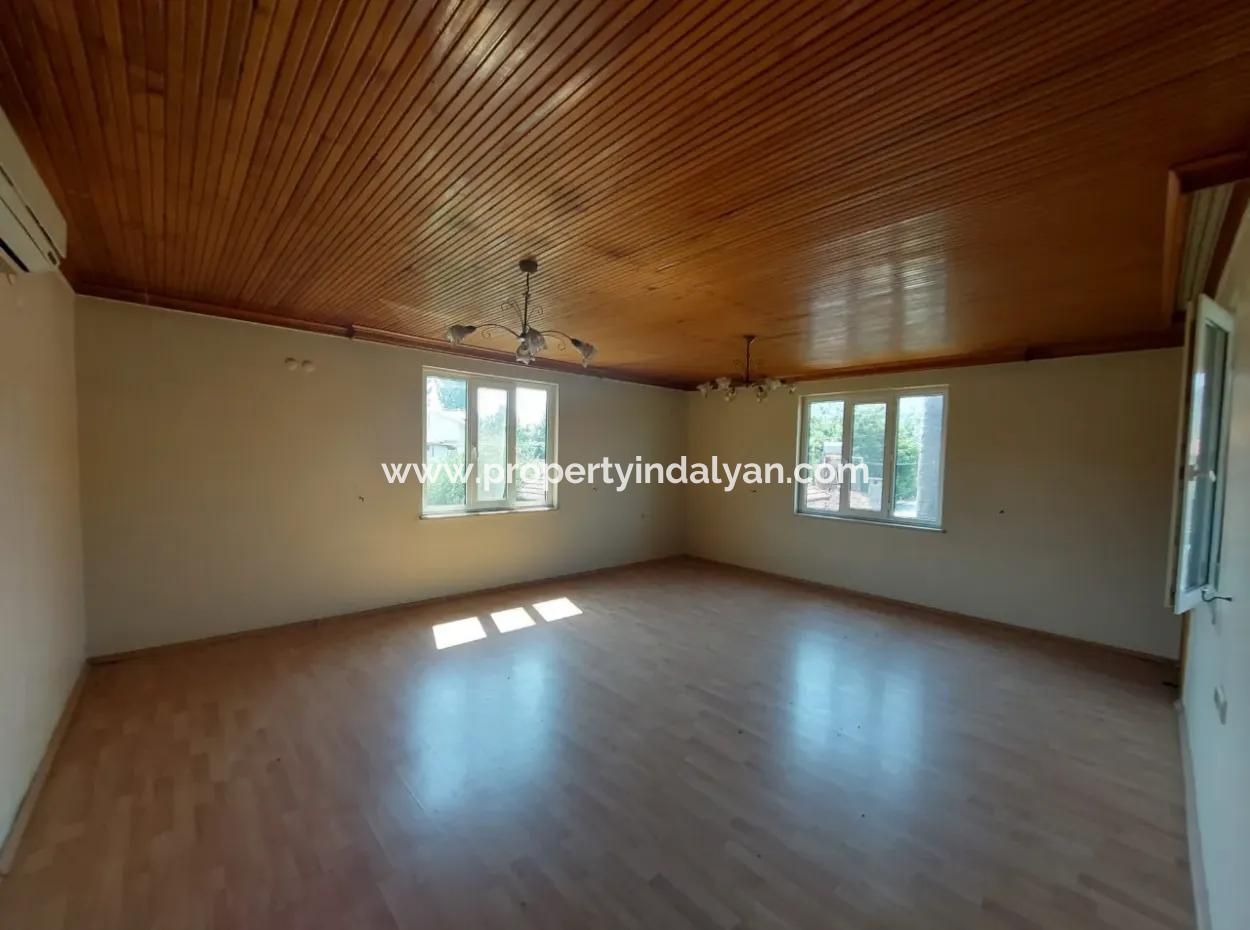 Detached Building With 2 Independent Apartments On 480 M² Land In Ortaca Kemaliye For Sale