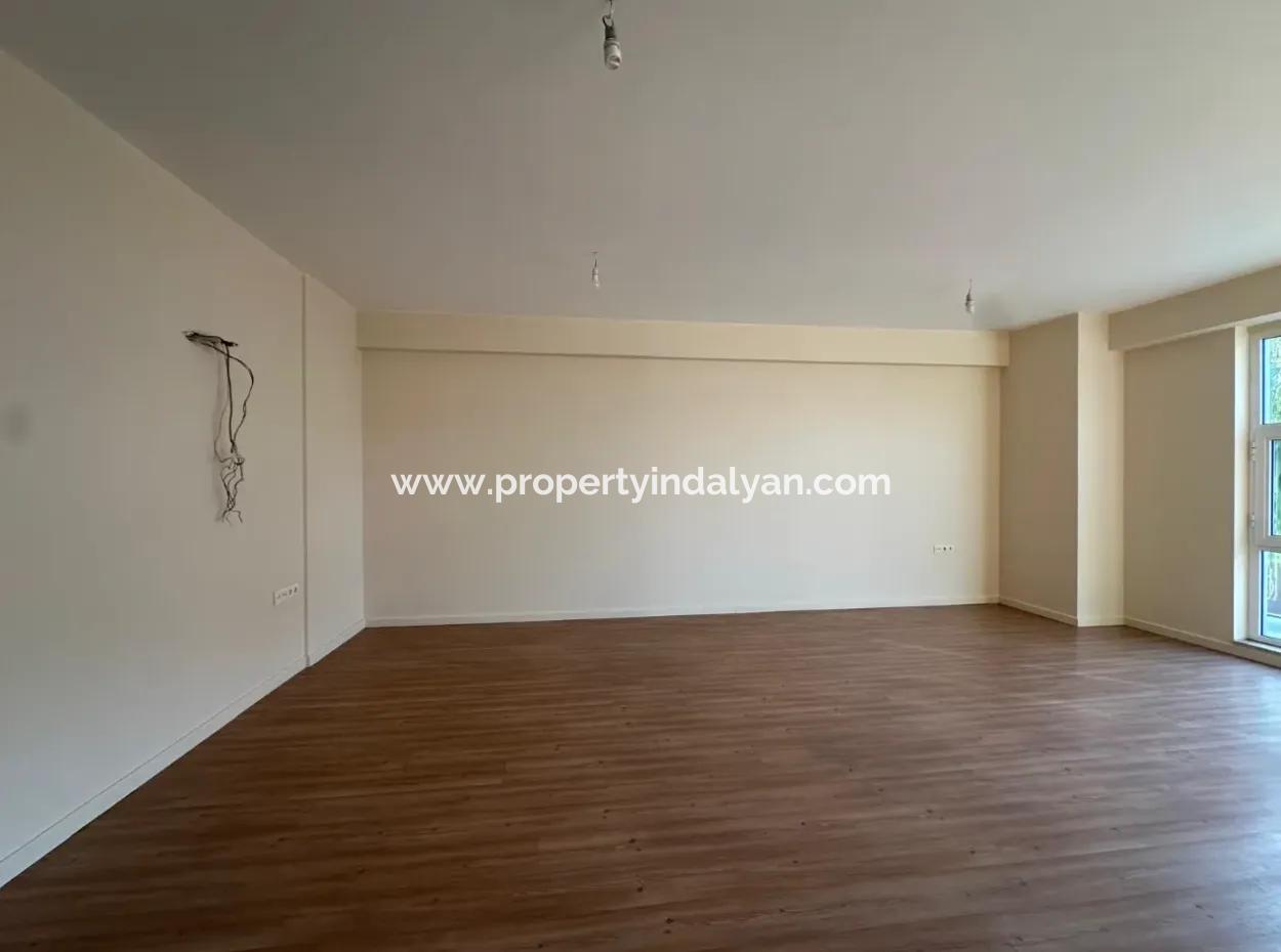 Ortaca Center De Plaza For Sale