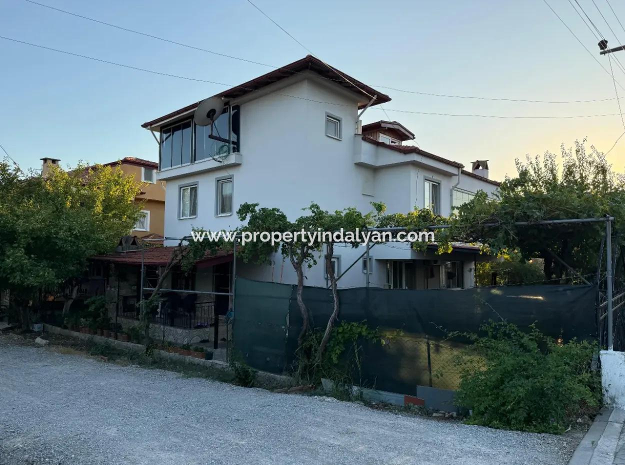 A Detached 2.5-Storey Building On The Dalyan Road In Ortacada Is For Sale.