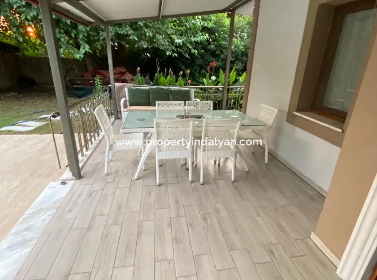 Ortaca Ekşiliyurt 2 1 Furnished Apartment For Rent On A Plot Of 700 M2 With Swimming Pool