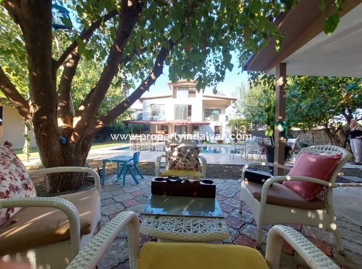 Ortaca Ekşiliyurt 2 1 Furnished Apartment For Rent On A Plot Of 700 M2 With Swimming Pool