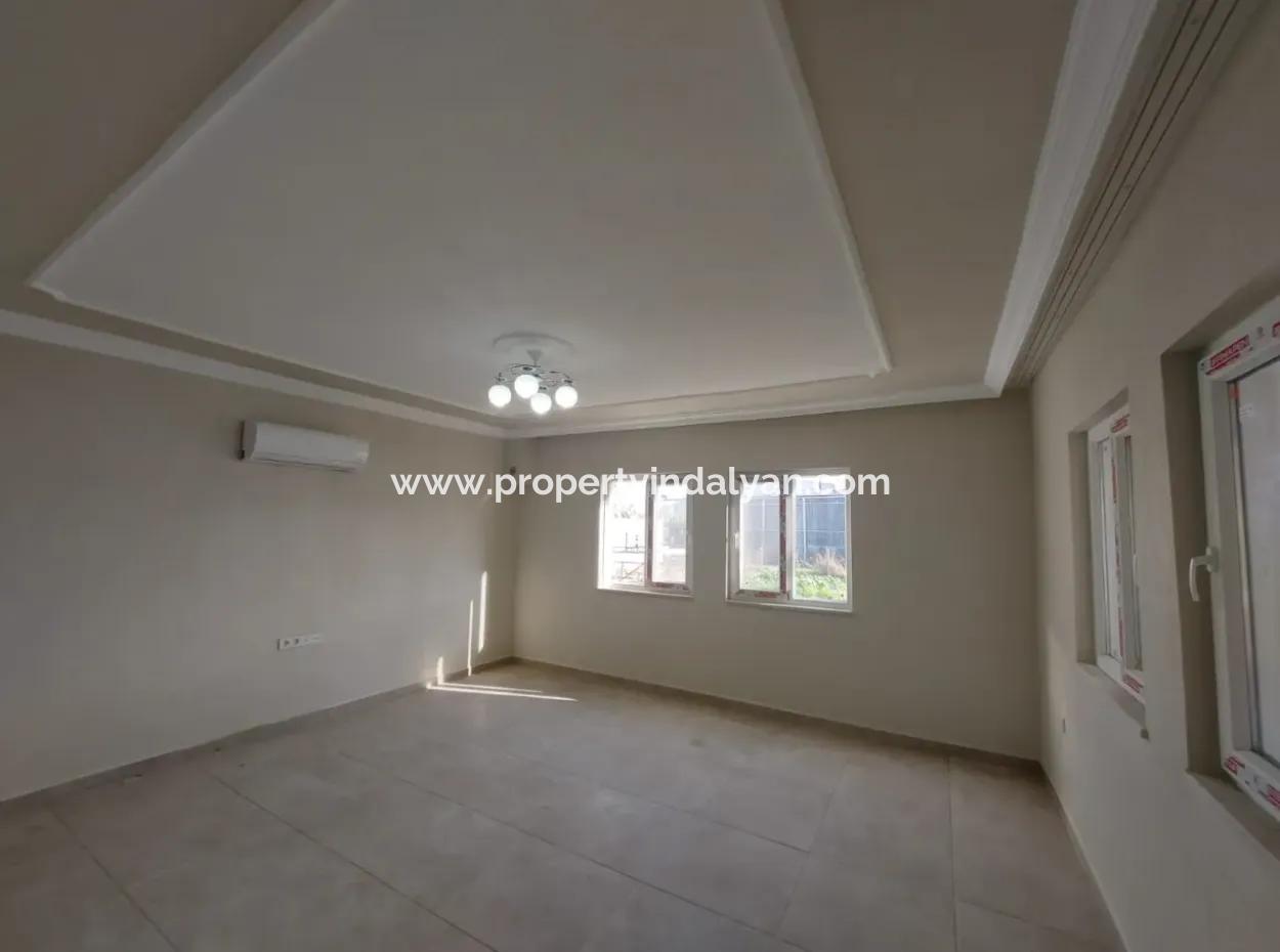 220 M2, 3 1 House For Rent In Muğla Ortaca Eskiköy.