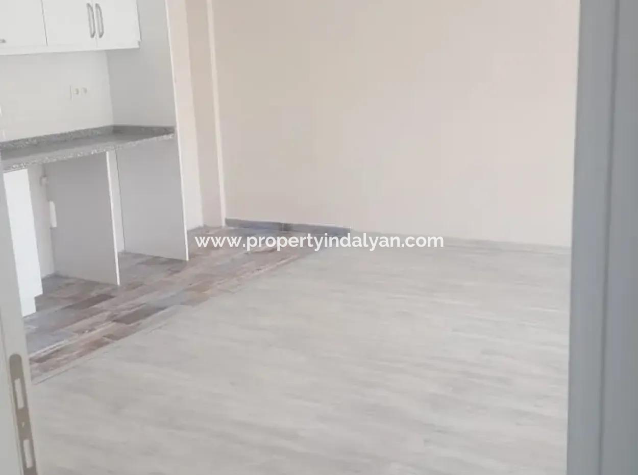 Oriya 2+ 1 85 M2 Apartment For Rent Center