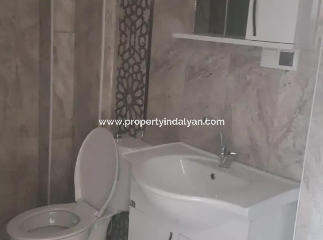 Oriya 2+ 1 85 M2 Apartment For Rent Center