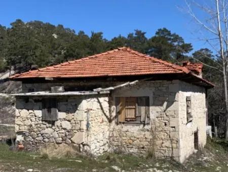 Land With 2 Houses In Denizli Çameli Ericek For Sale