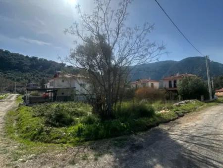 415 M2 Detached Land With Residential Zoning In Ortaca Mergenlide For Sale