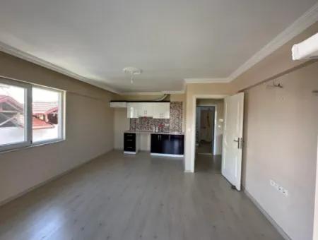 1 1 3Rd Floor Apartment For Rent In Ortaca Cumhuriyet