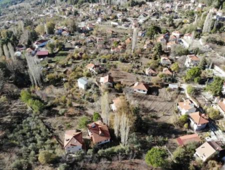 Detached 260 M2 Zoned Land For Sale In The Center Of Köyceğiz Plateau