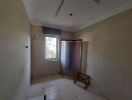 Muğla Ortaca Okçular Is Located At The Zero Location Of Dalyan Highway, Opportunity Shop For Rent In The Heart Of Trade!