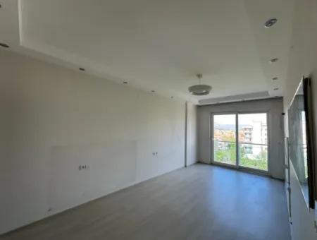 3 1 Luxury Boulevard Front Flat In Residence For Sale