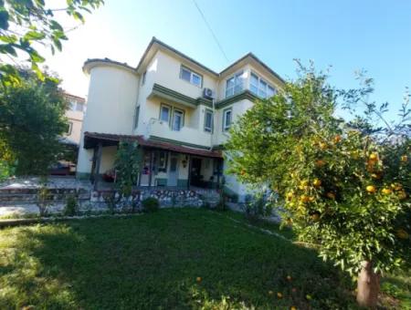 A House With 4 1 And 3 1 Swimming Pools On 645 M2 Land In Ortaca Kemaliye Is For Sale Or Exchange.