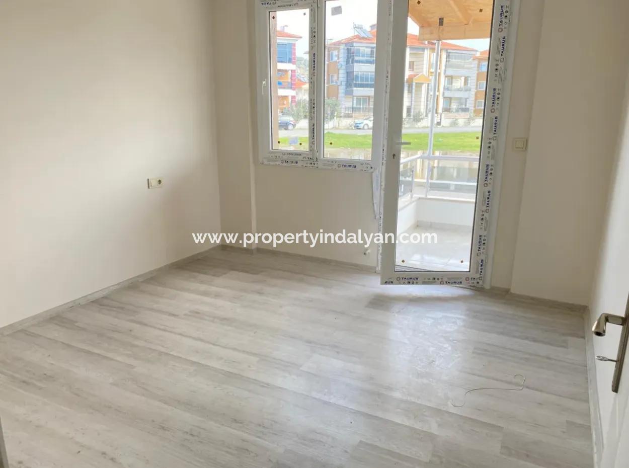 Ortaca Karaburunda 90 M2 2+1 Sıfır Giriş Kat Daire