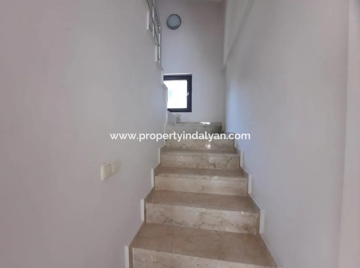 Muğla Ortaca Dalyanda Yüzme Havuzlu 3 Tripleks Villa Komple Satılık