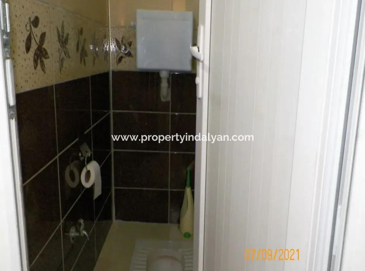 Muğla Ortaca Merkezde 2 Katlı Müstakil Ev Satılık