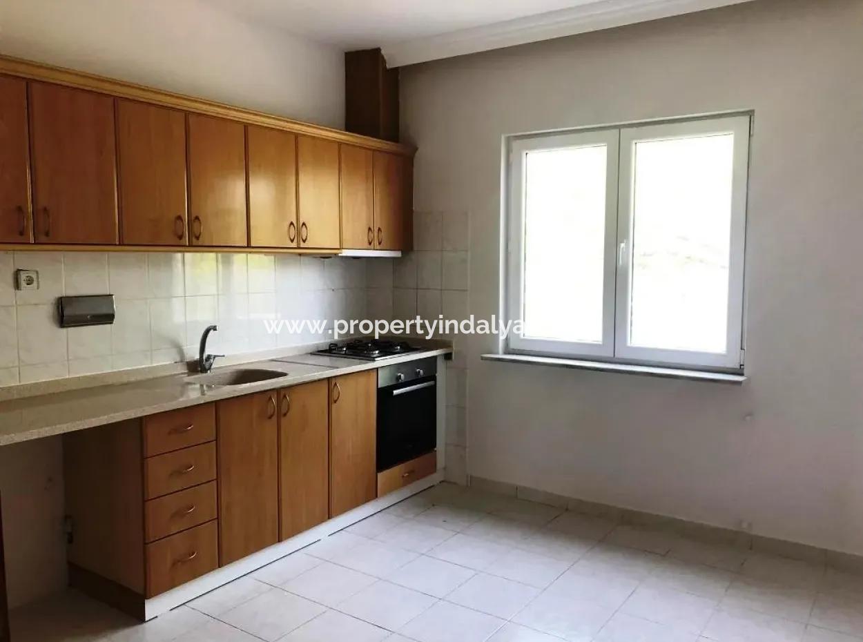 Ortaca Da 2+1 Bahçeli Daire Kiralık