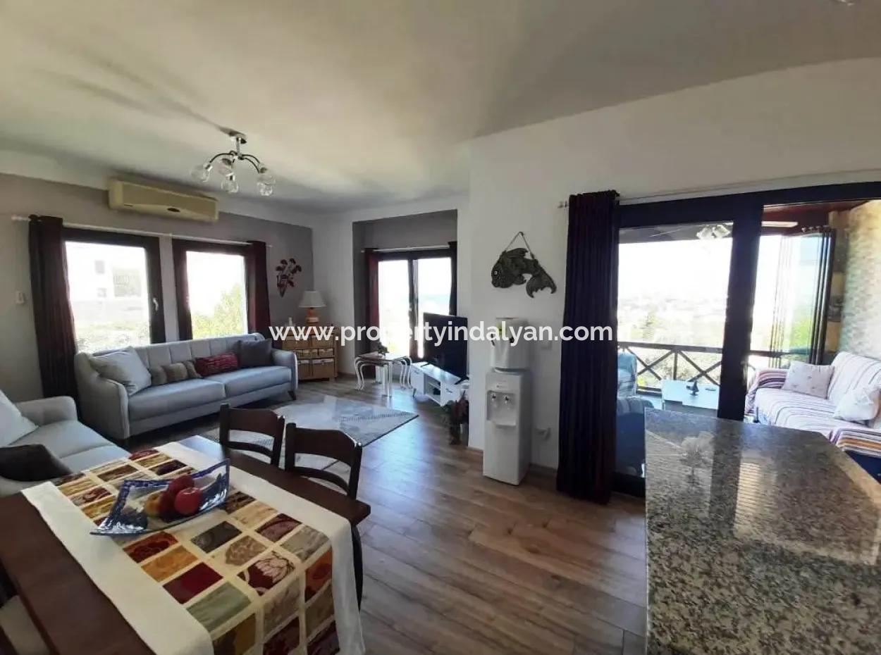 Yalıkavakta Deniz Manzaralı 2+1 Konut Kredisine Uygun Daire Satılık