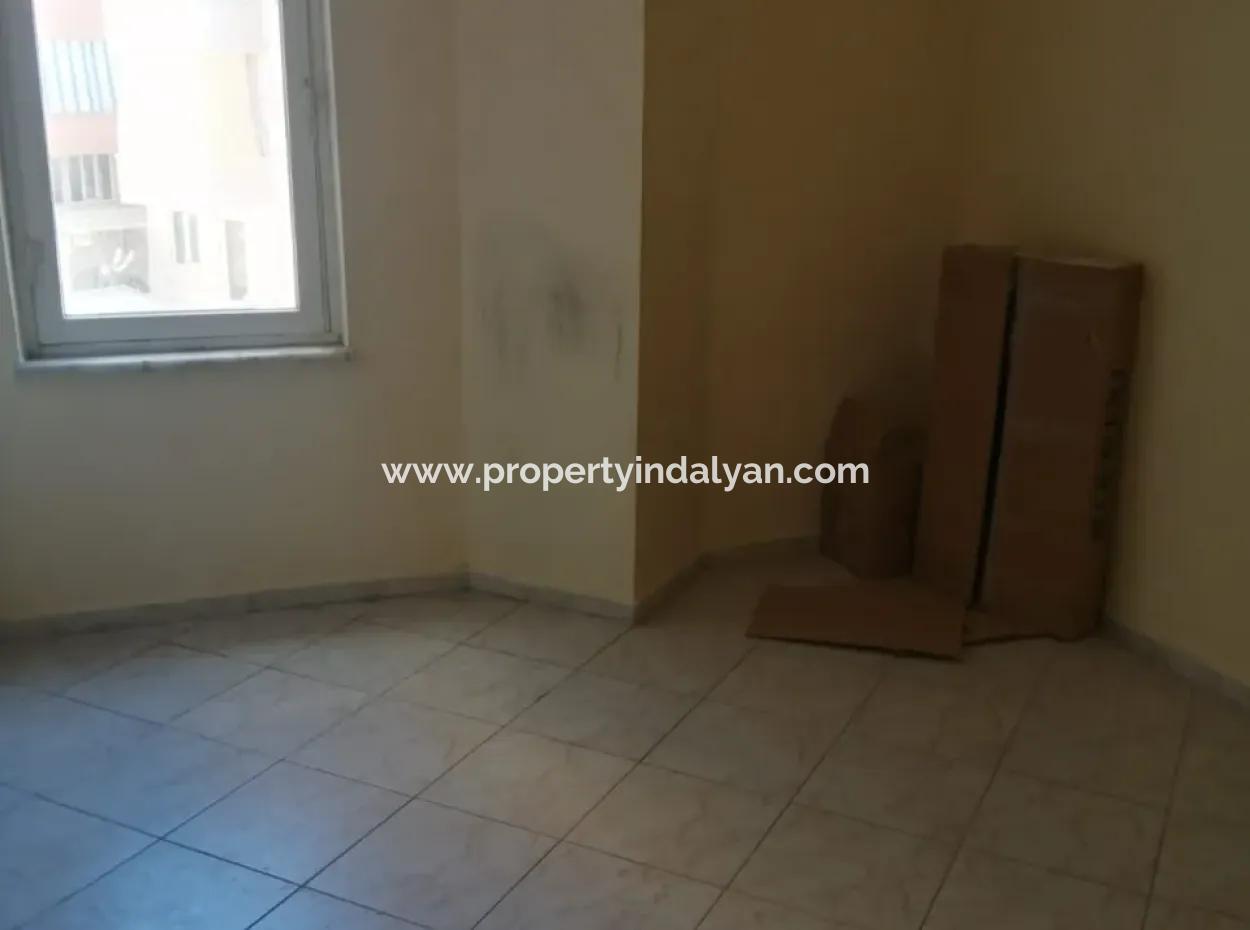 Muğla Ortaca Merkezde 150 M2 3+1 Asansörlü Daire Satılık