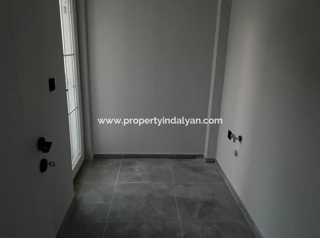 Muğla Ortacada 400 M2 Arsada Müstakil Sıfır 4+1 Villa Satılık