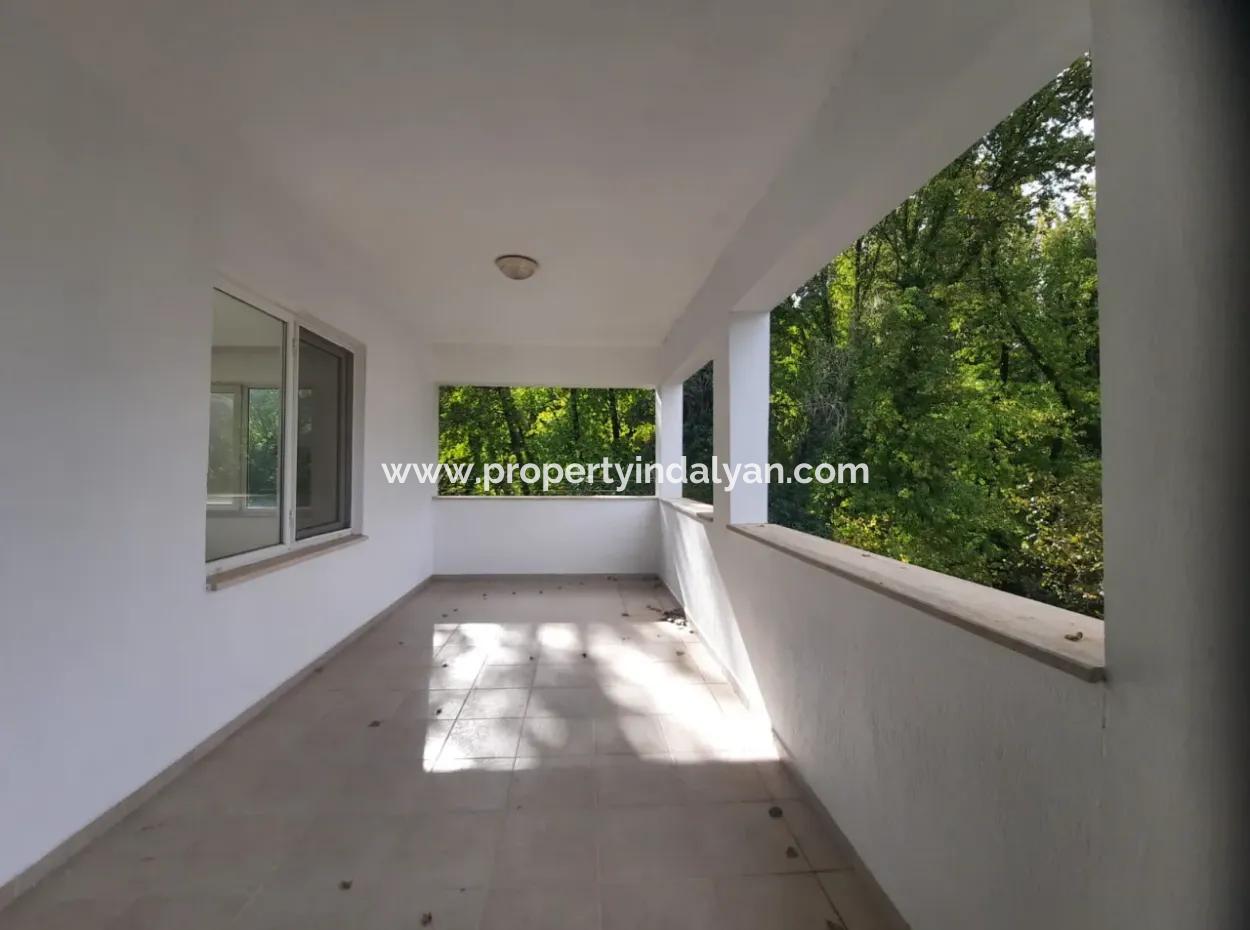 Muğla Dalyanda 2+1 Kaloriferli Geniş Daire Kiralık