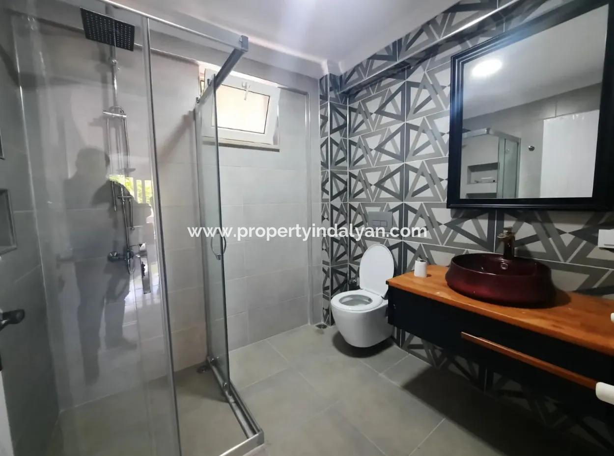 Köyceğizde Göle Yakın Yüzme Havuzlu, Eşyalı, 7+1 Müstakil Tripleks Mayısa Kadar  Kiralık