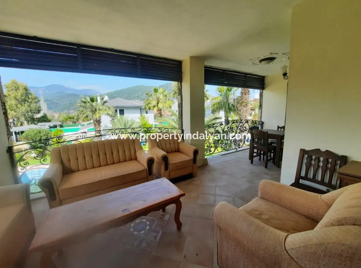 Muğla Ortaca Dalyan Da 280 M2 4+1 Jakuzili Tripleks Satılık