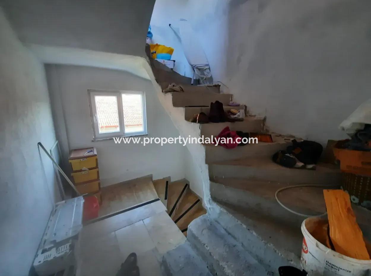 Muğla Ortaca Kemaliye De 1 000 M2 Arazide 2 Katlı Bahçeli Evi Satılık