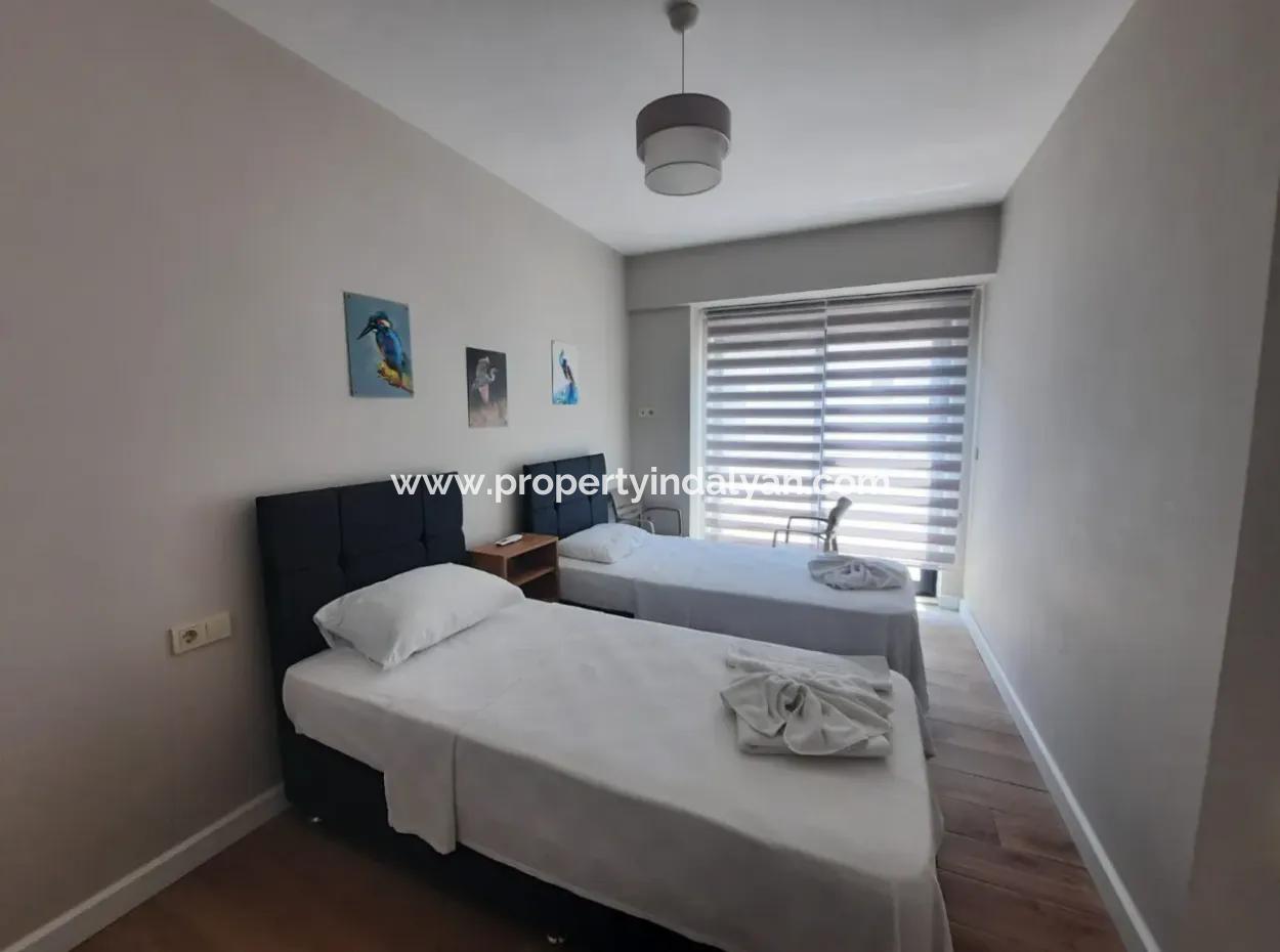 Muğla Dalyan Da Satılık Yüzme Havuzlu Sıfır, Eşyalı 5+1 Lüks Villa