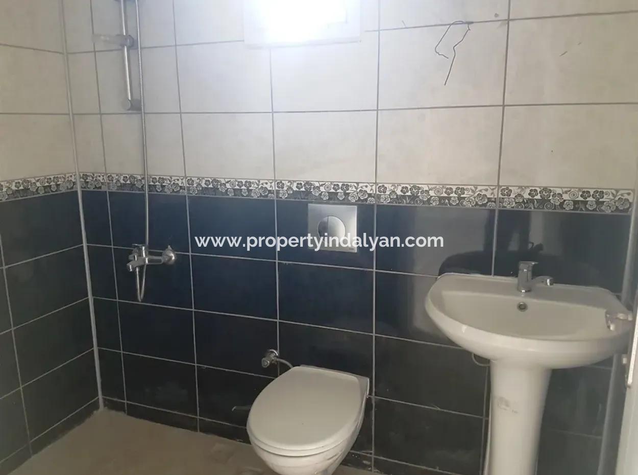 Dalamanda Satılık Yüzme Havuzlu Kelepir Villa