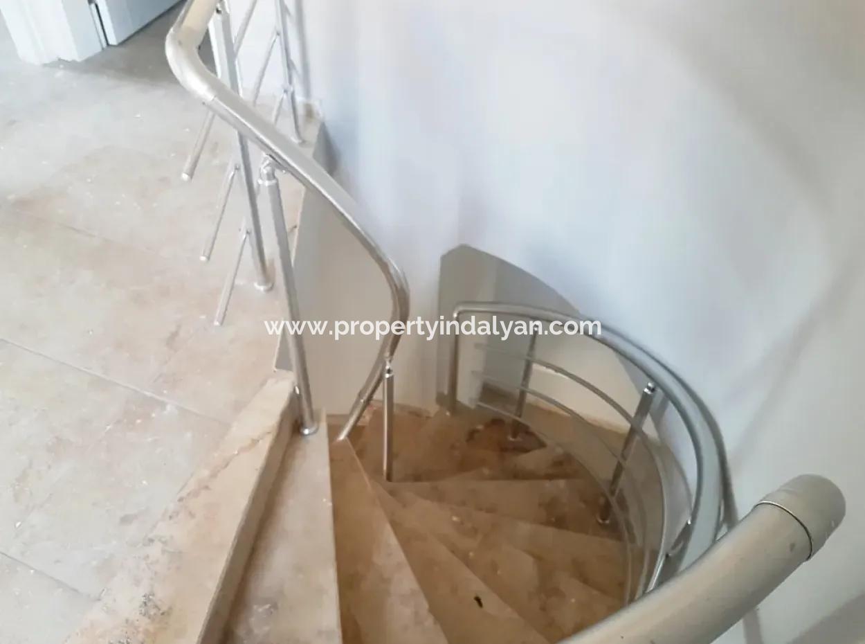 Dalamanda Satılık Yüzme Havuzlu Kelepir Villa