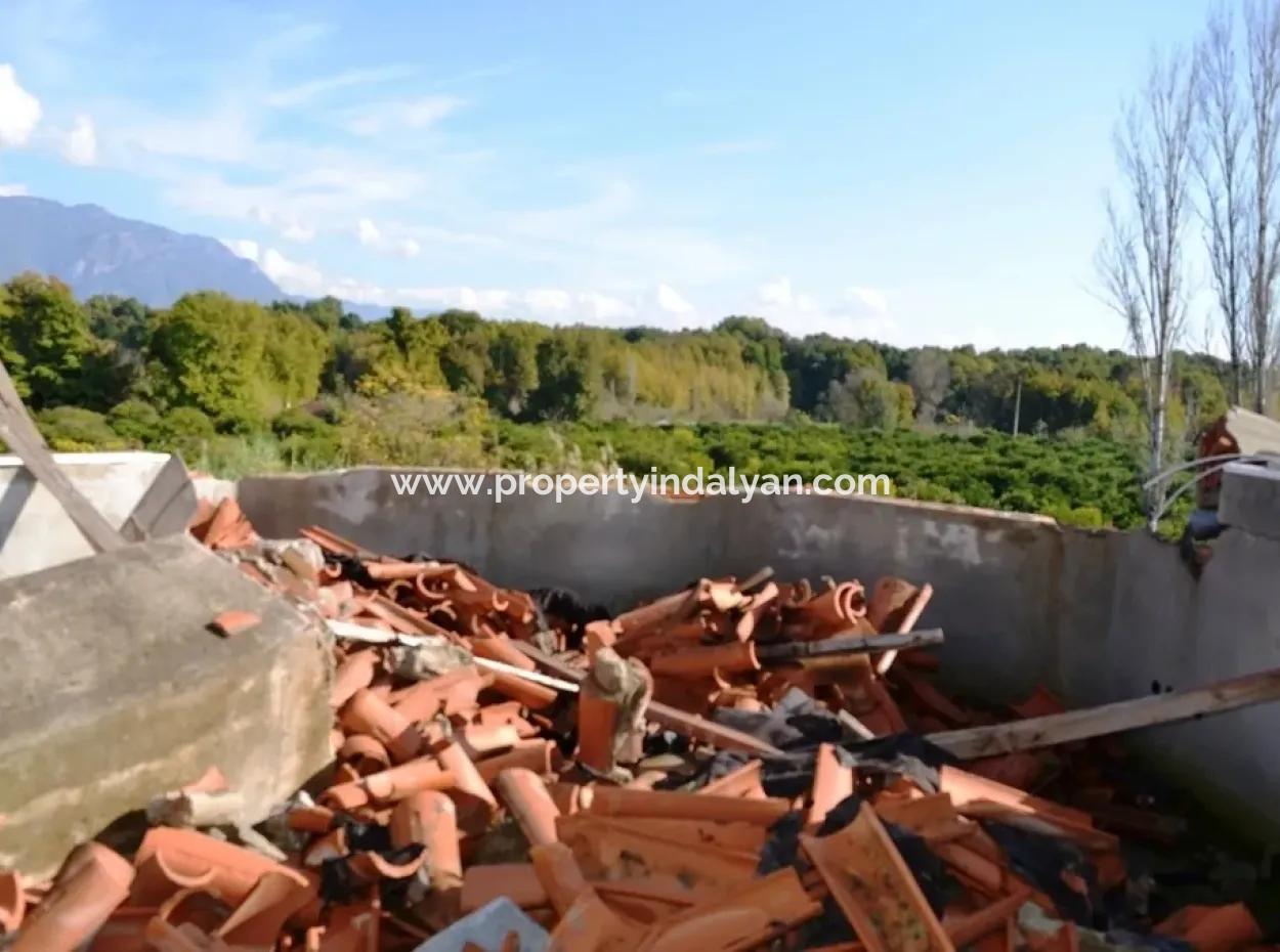 Toparlarda Satılık Köyceğiz Gölüne Yakın Villa