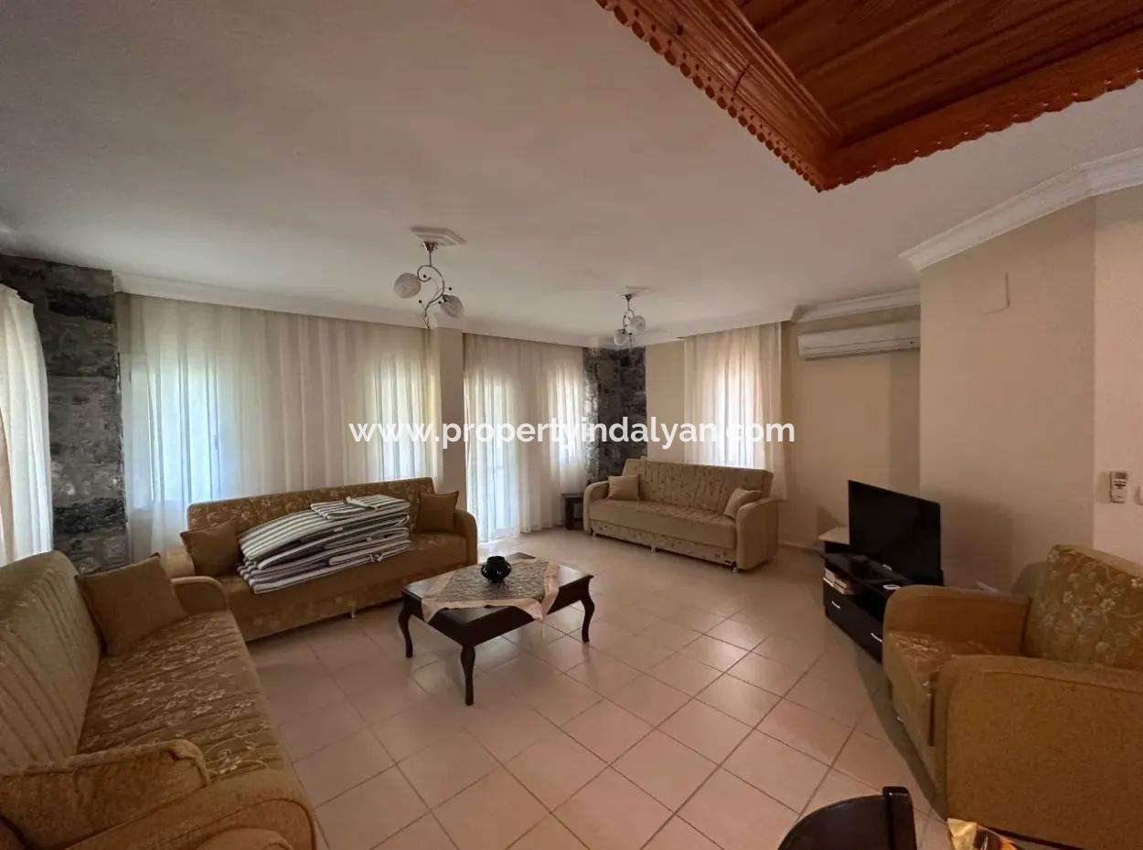 Muğla Dalyan Da 6 Villalık Sitede 3+1  Bağımsız  Eşyalı Taş Villa Kiralık