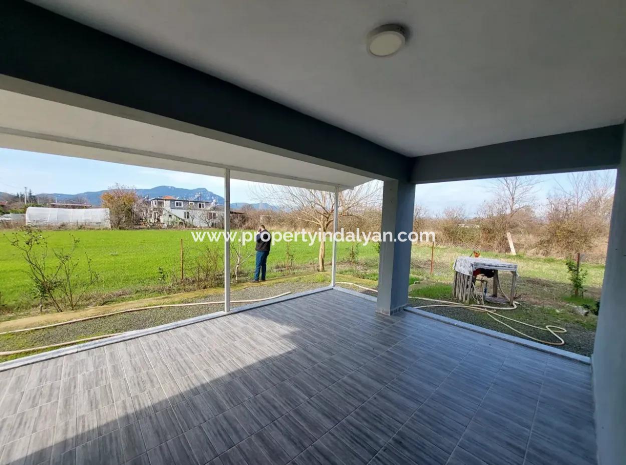 Muğla Dalyan Eskiköy'de Doğanın Kalbinde 4+1 Eşyasız Geniş Villa Yıllık Kiralık 