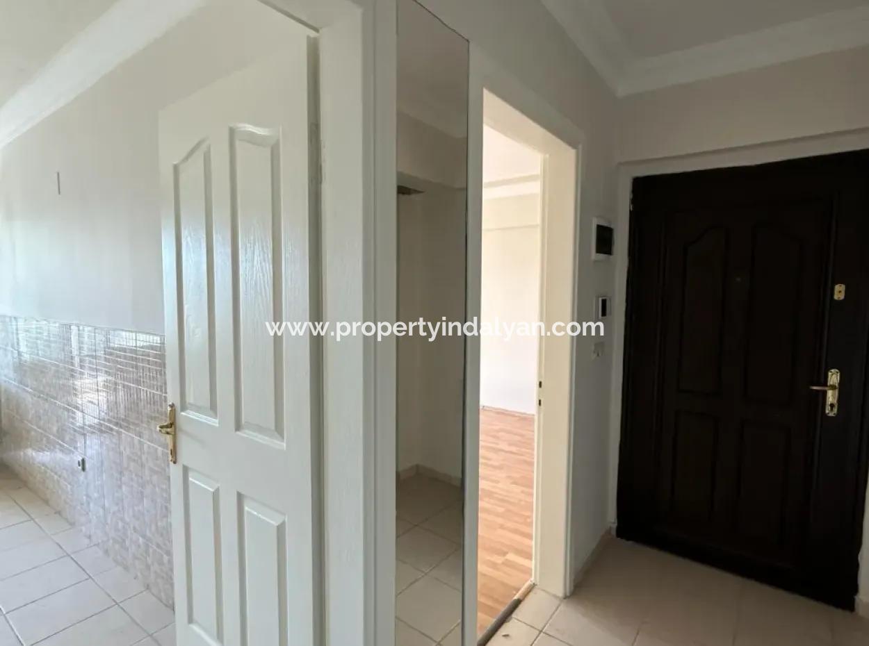 Bulvara Cephe 3+1 Kapalı Salon Ve Mutfak Daire Satılık