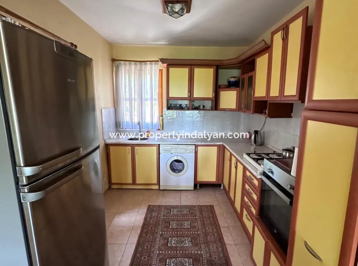 Sakarya Hendek'te Yüzme Havuzlu Tripleks 3+1 Villa Satılık Yada Takas