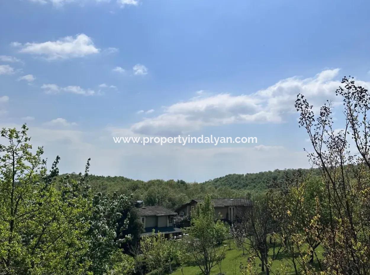 Sakarya Hendek'te Yüzme Havuzlu Tripleks 3+1 Villa Satılık Yada Takas