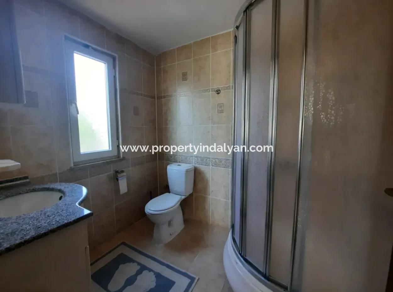 Muğla Dalyanda Site İçerisinde 2+1 Yüzme Havuzlu Villa Yıllık Kiralık