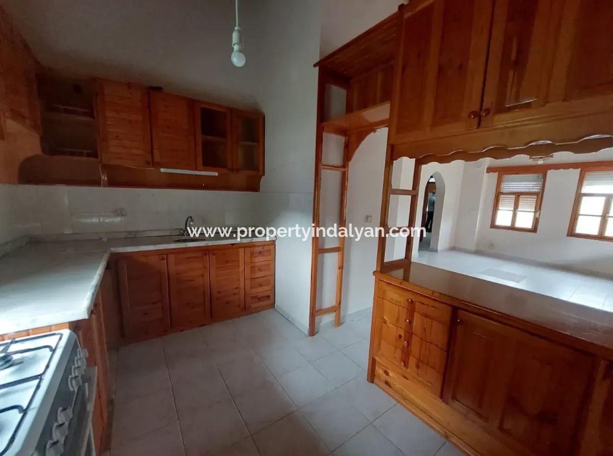 Muğla Dalyanda 500M2 Müstakil Arsada Eşyasız 4+2 Daireler Kiralık