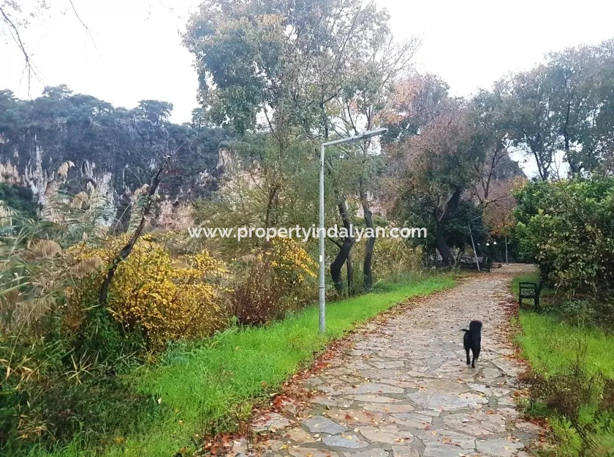 Dalyan Da Satılık Kanala Sıfır Turizm İmarlı Arsa