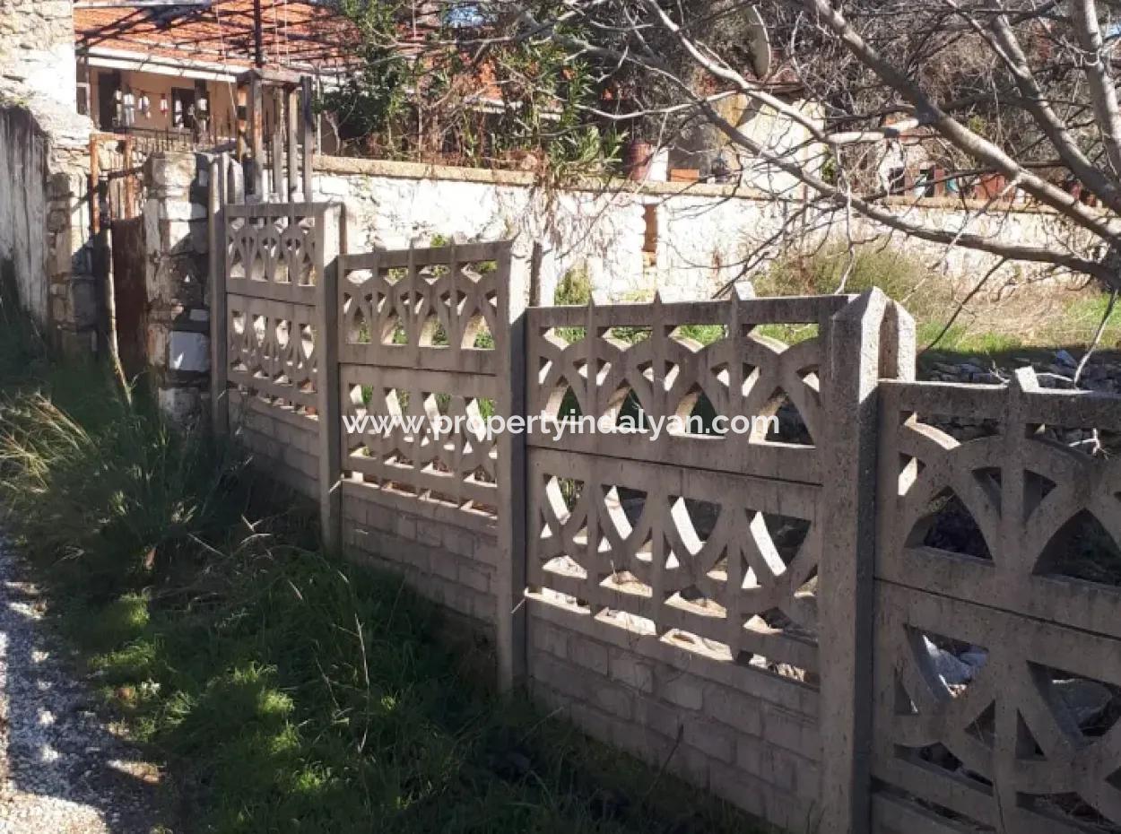 Denizli Kızılağaçta 545 M2 İmarlı Arsada Satılık Köy Evi