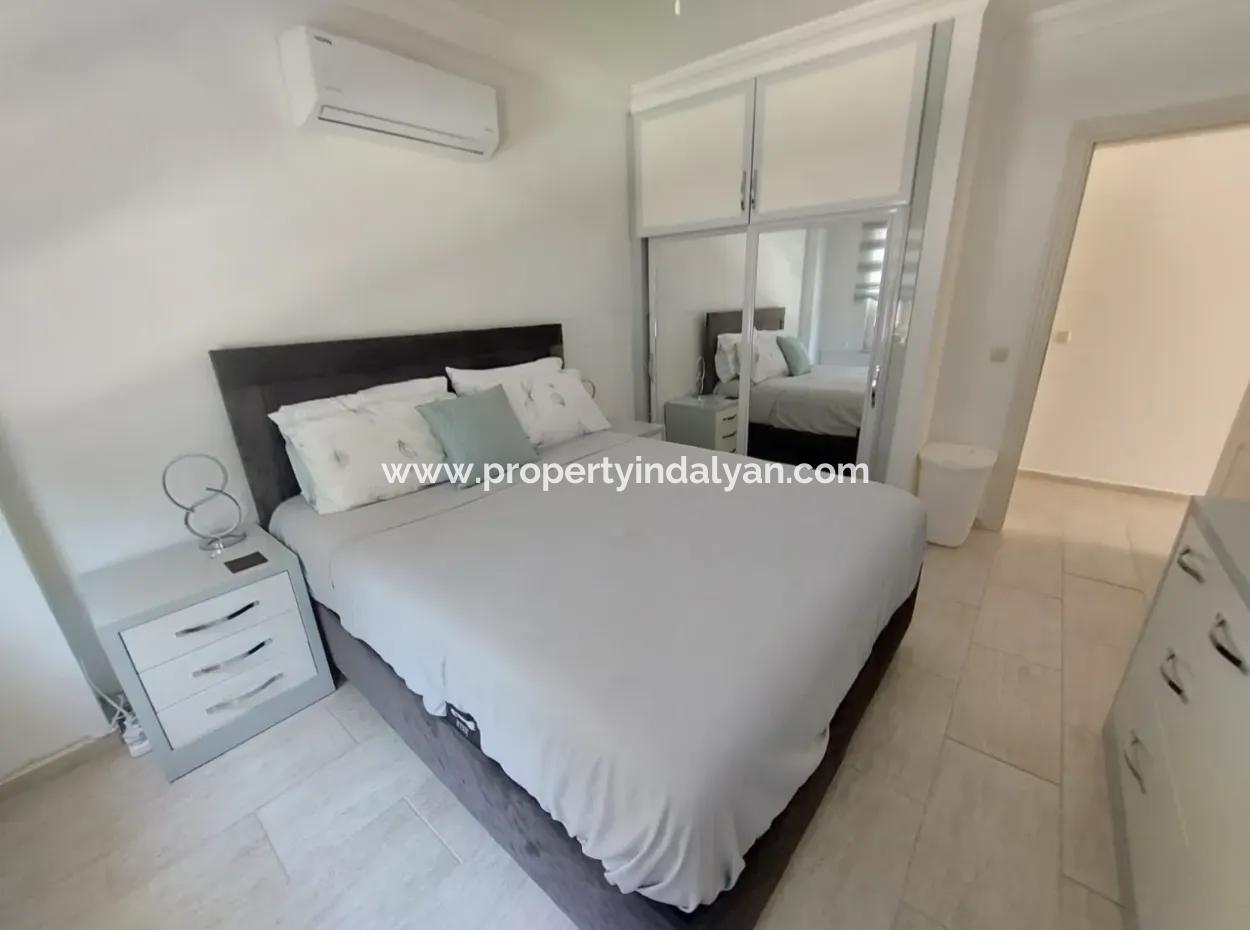 Dalyanda 580 M2 Arsada 120 M2  Yüzme Havuzlu Tek Katlı Kelepir  3+1 Ev Satılık