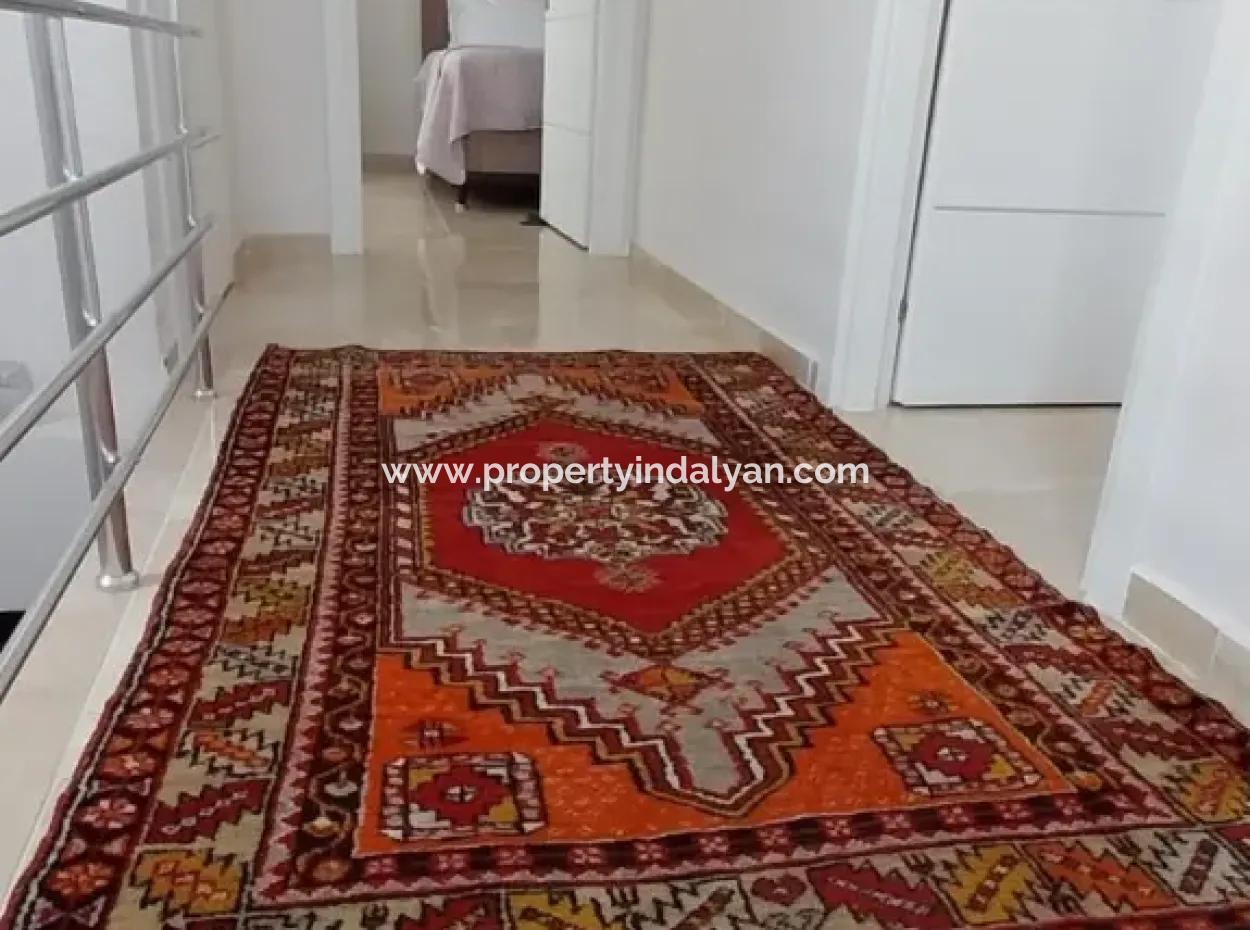 Muğla Dalyanda 580 M2 Müstakil Arsada, Yüzme Havuzlu 3+1 Villa Satılık