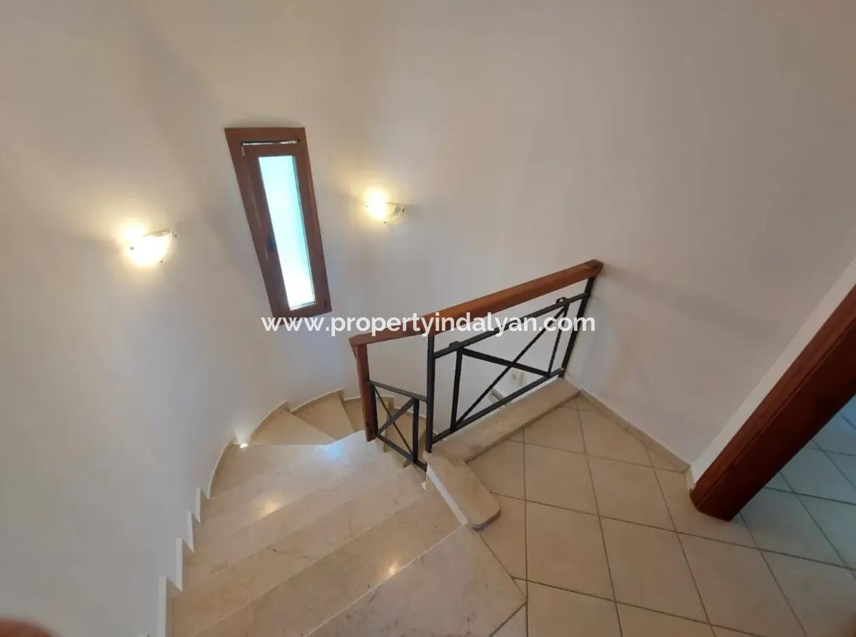 Muğla Dalyan Da  Kanala Yakın 4 Villalık Yüzme Havuzlu Sitede Bağımsız  2+1  Dubleks Satılık