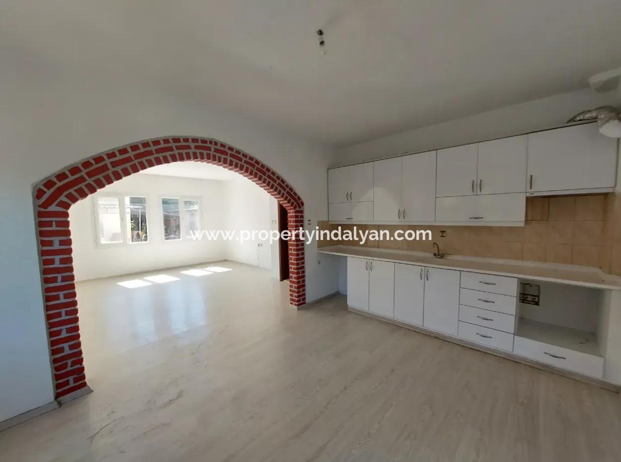 Ortaca Dalyanda Eşyasız  2+1, 120 M2 Giriş Kat  Daire Kiralık