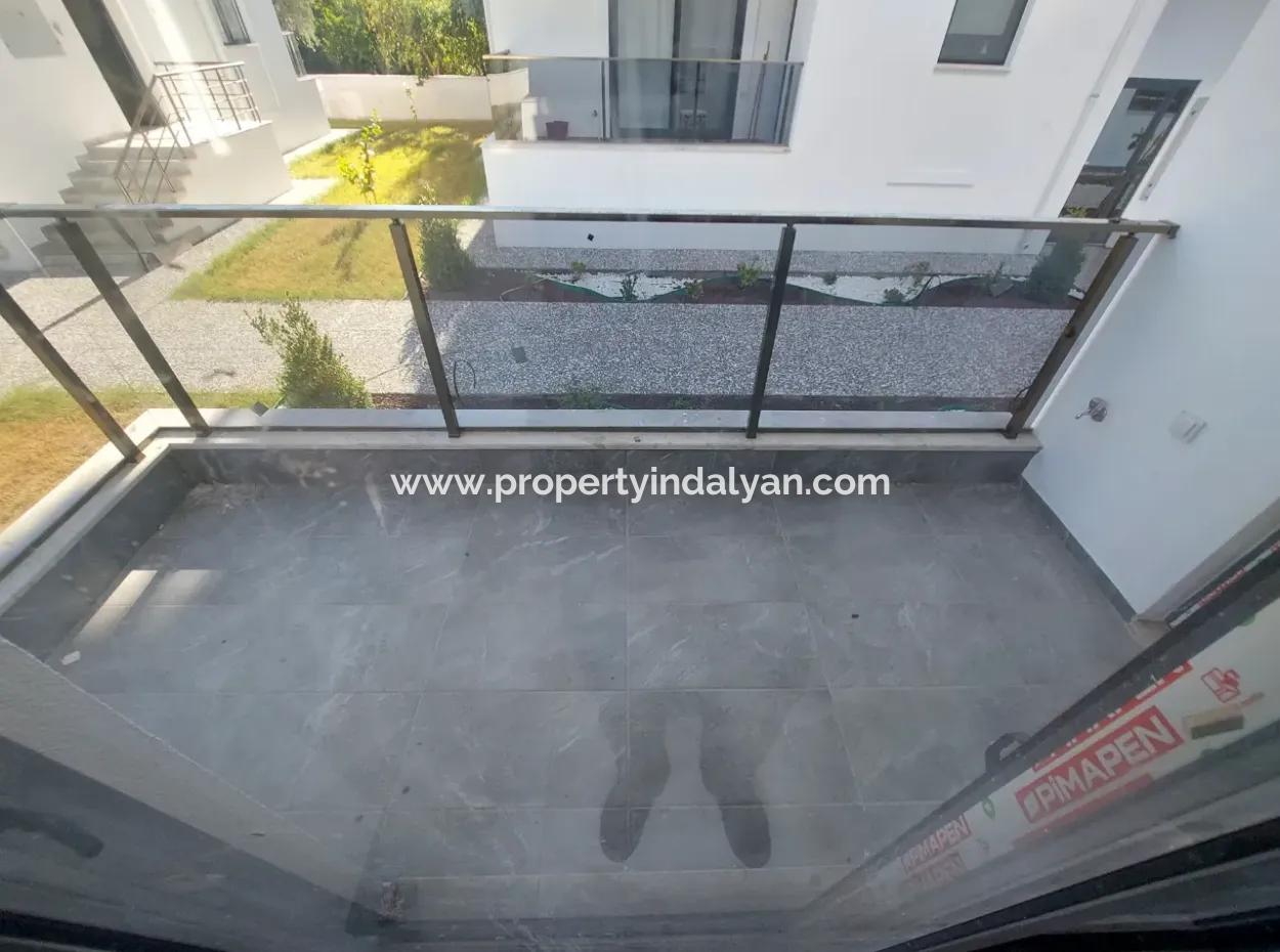 Muğla Ortaca Merkezde 90 M2, 2+1 Giriş Kat Sıfır Daire Kiralık