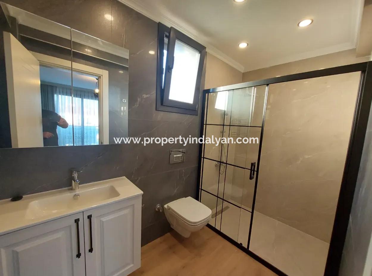 Muğla Dalyanda Sıfır 5+1 Lüks Tripleks Satılık