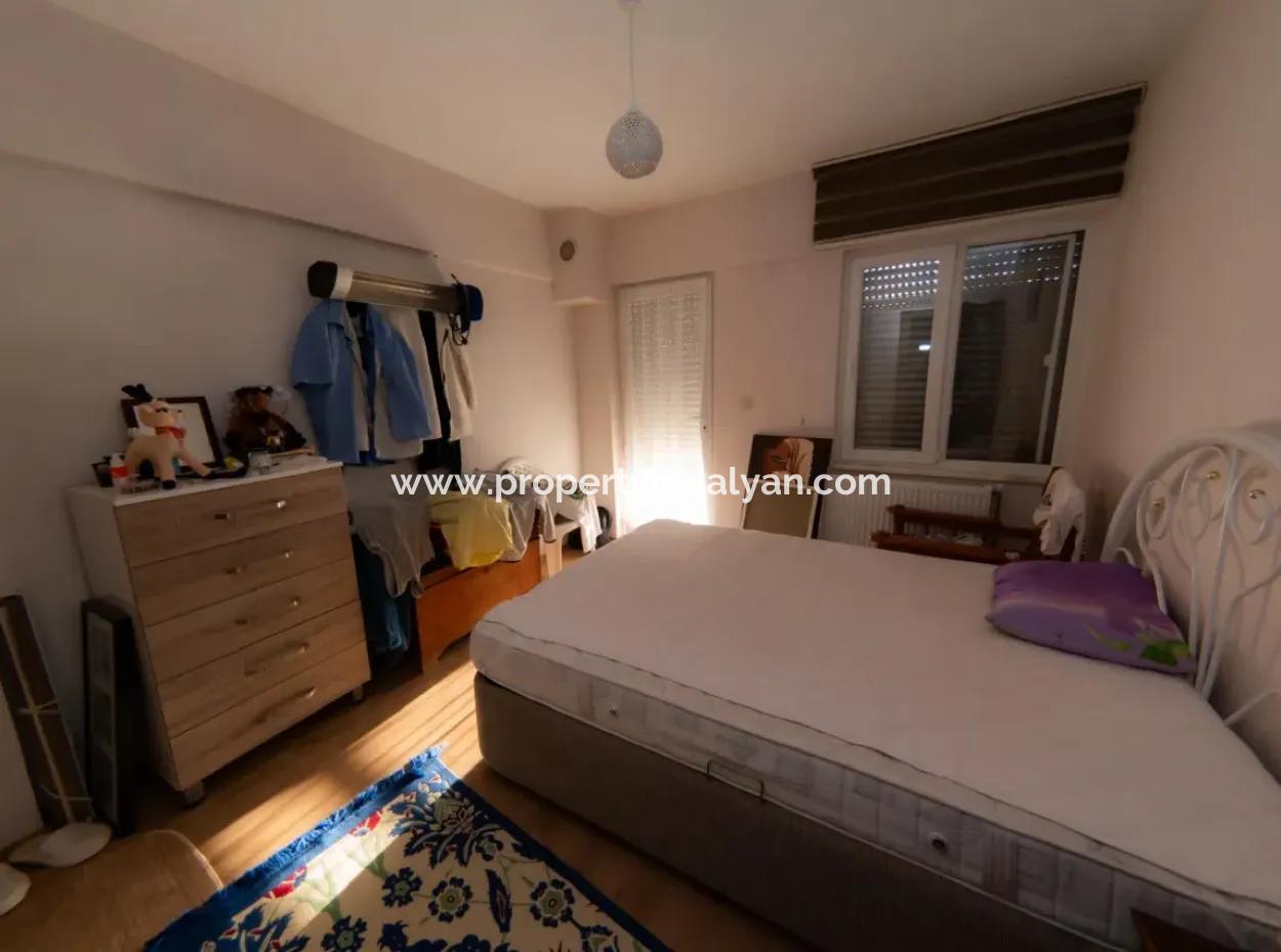 Muğla Ula Kızılağaçta Satılık 520 M2 Müstakil Arsada 104M2 Ev Satılık