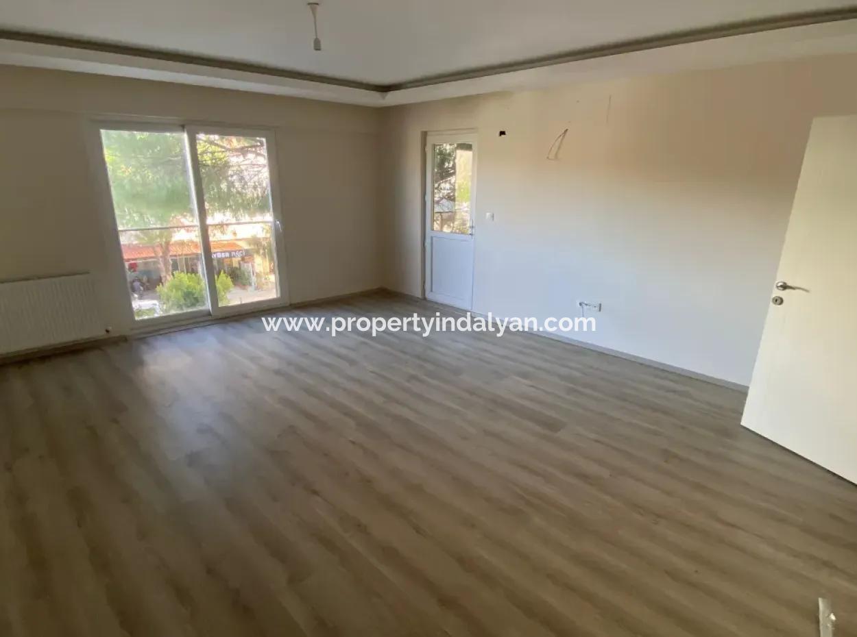 Ortaca Merkezi Konumda 3+1 Kapalı Mutfak Daire Kiralık