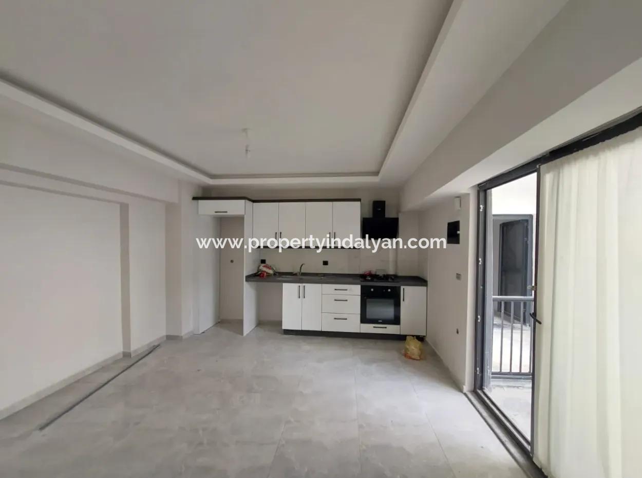 Mugla Dalyanda Yeni Giriş Kat  2 + 1 Kiralık Daire