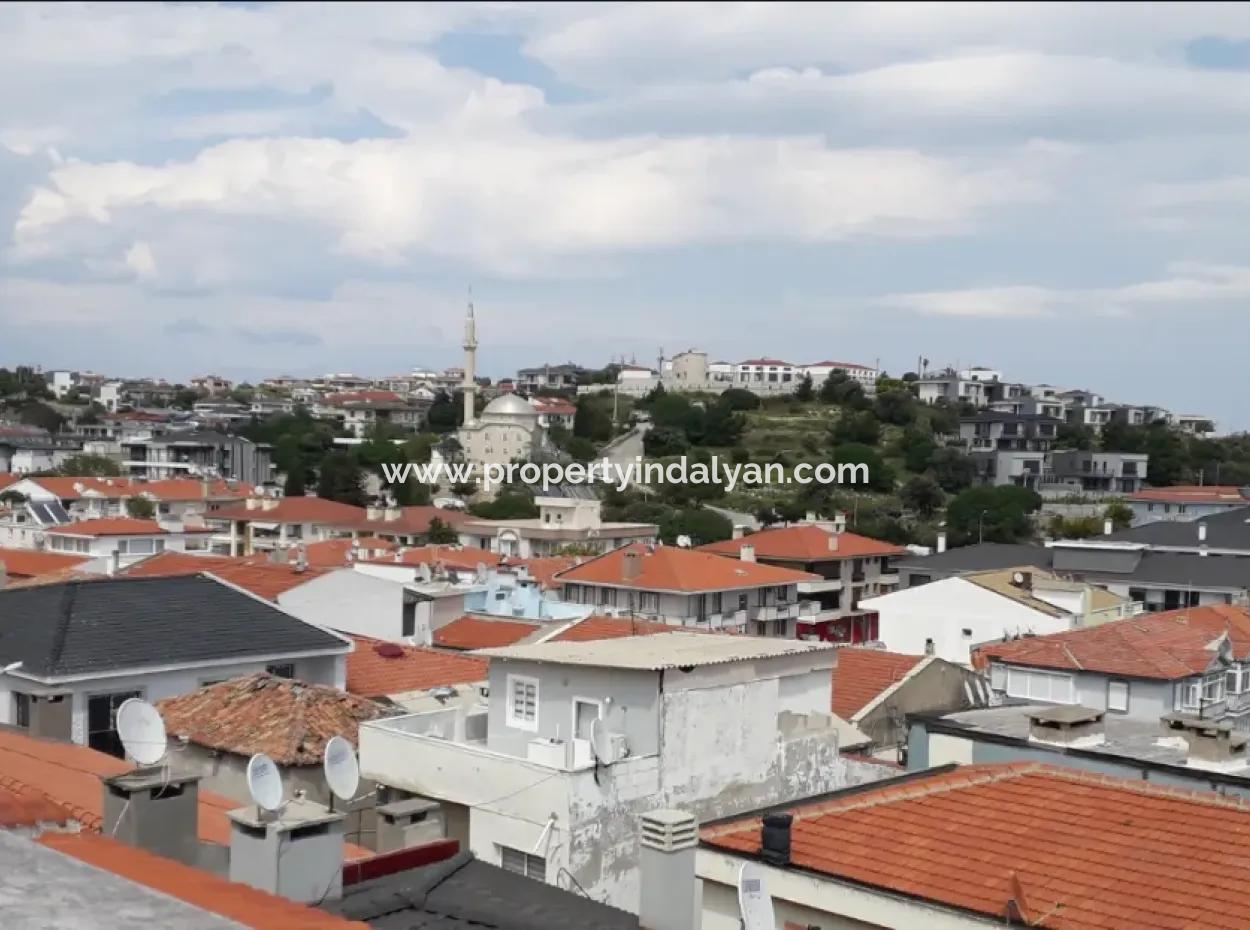 İzmir Çeşme Sakaryada  2+1 Satılık Veya Takas Daire.